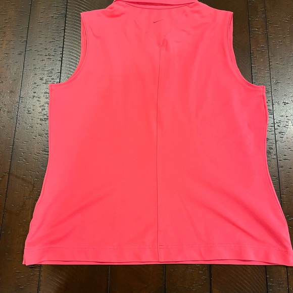 NWOT – PINK “NIKE GOLF” FIT DRY LADIES GOLF SHIRT - MED - Picture 9 of 9